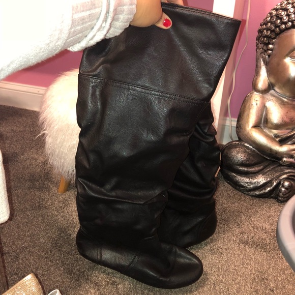 knee high sneakers payless